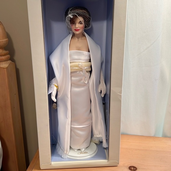 Franklin Mint Other - The Jackie Doll Franklin Heirloom Dolls NEW IN Box